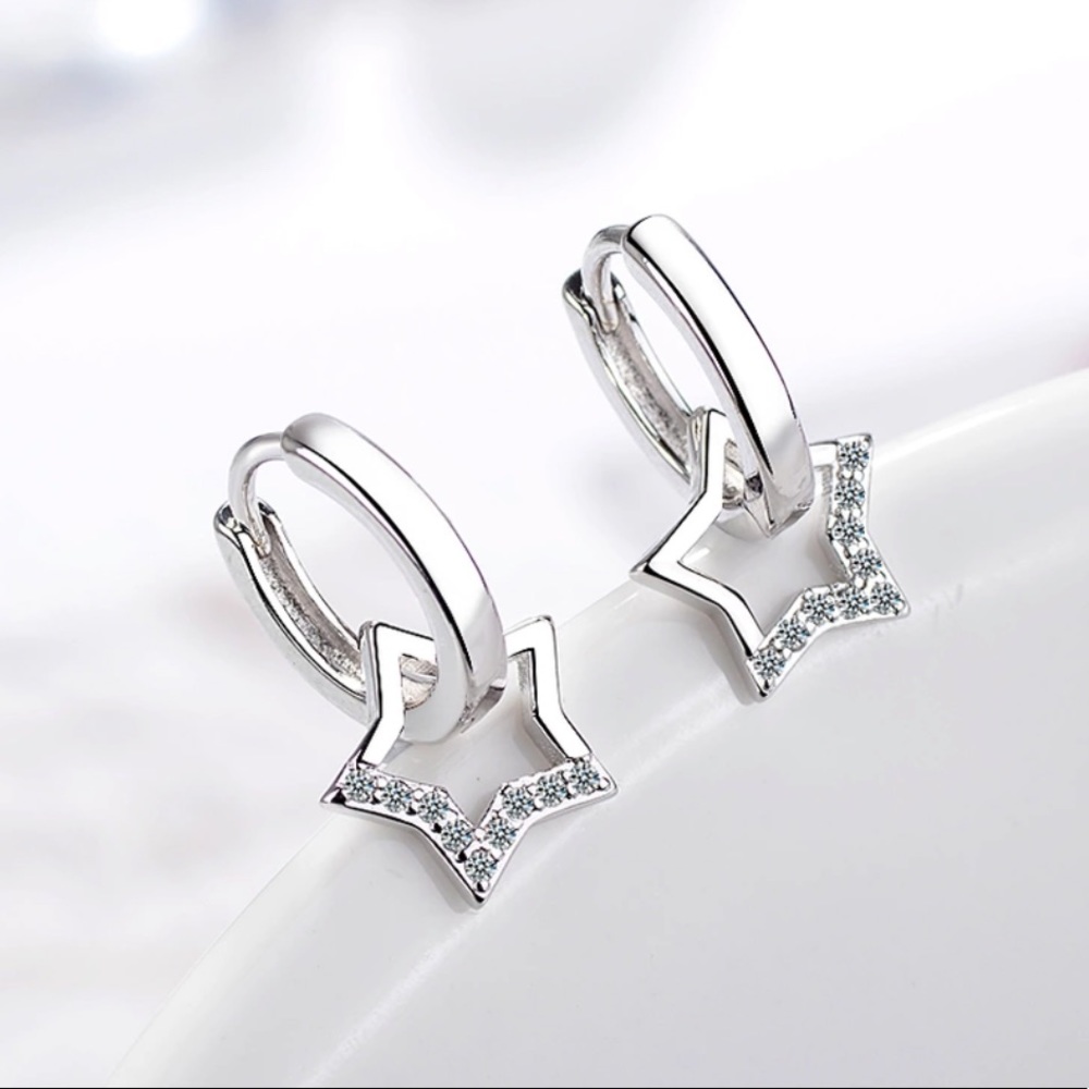 🌟 Sterling Silver 925 CZ Star Huggie  Hoop Earrings